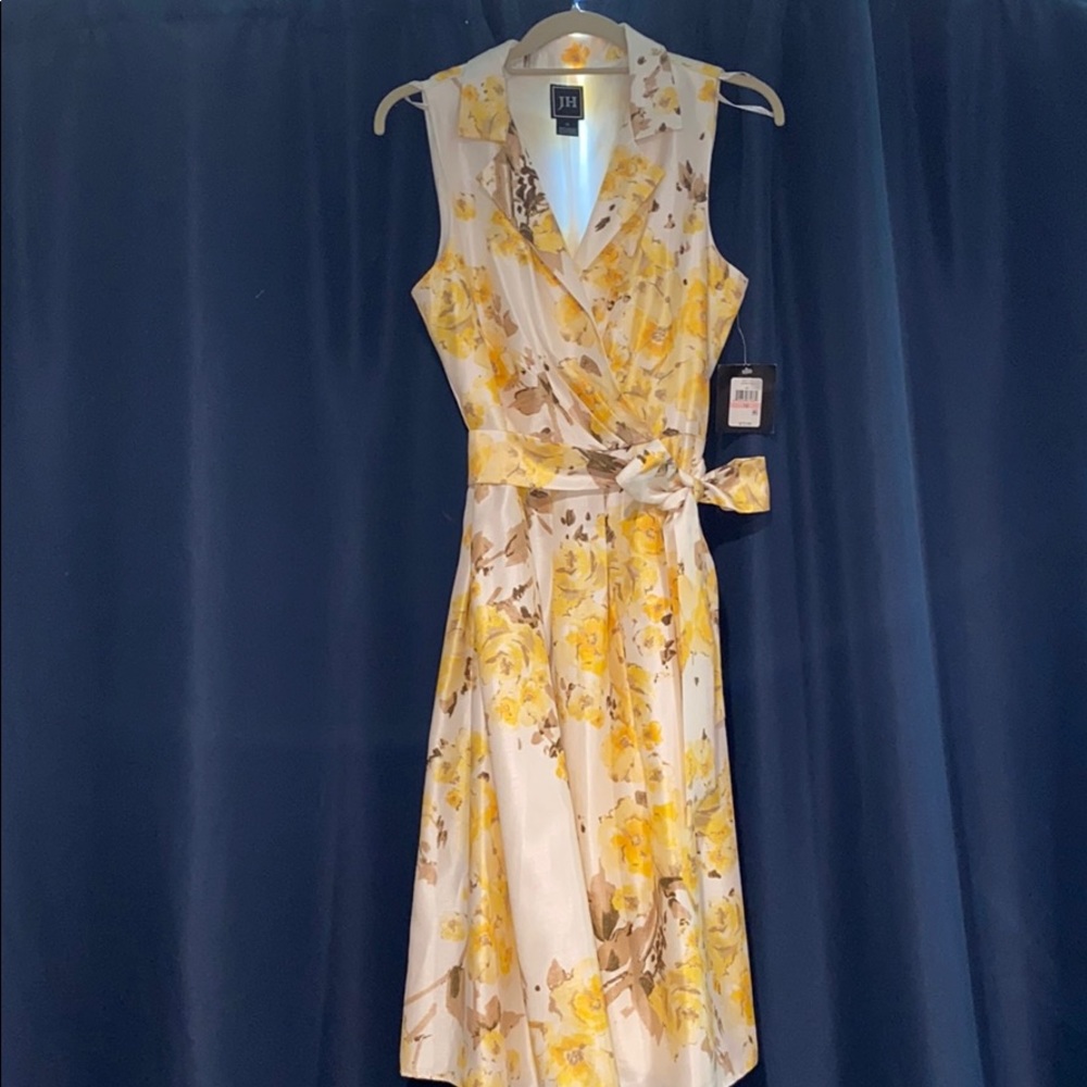 Fun and sophisticated cocktail dress.